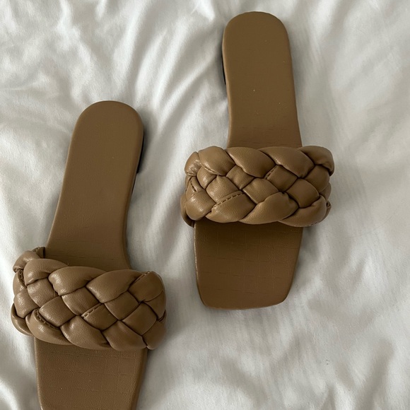 Brown slide - Picture 2 of 4